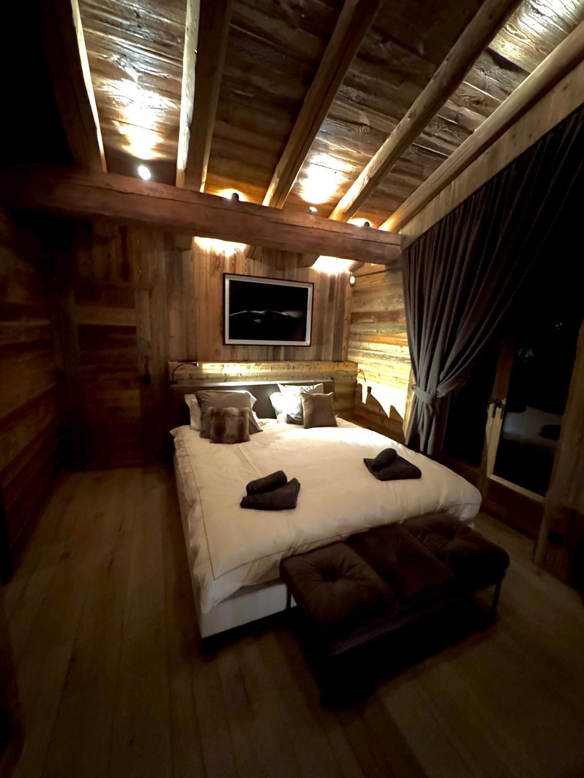 WhatsApp Image 2025-06-04 at 16.38.02 (1)